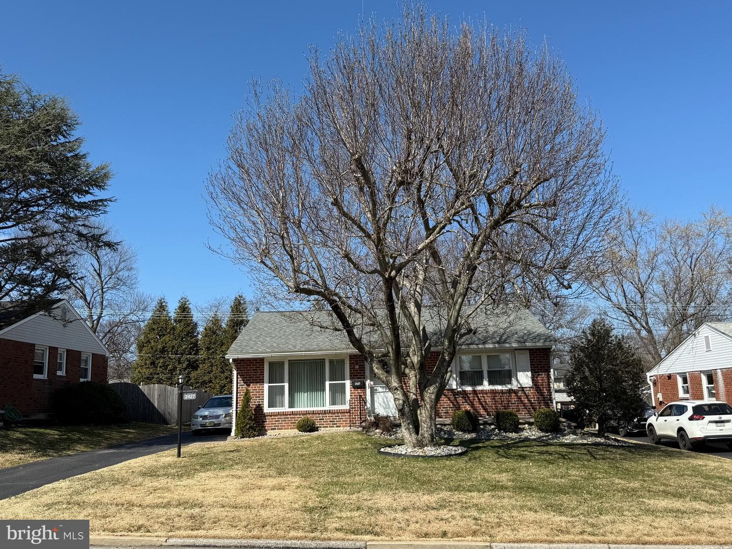 2427 Springview Road photo 2