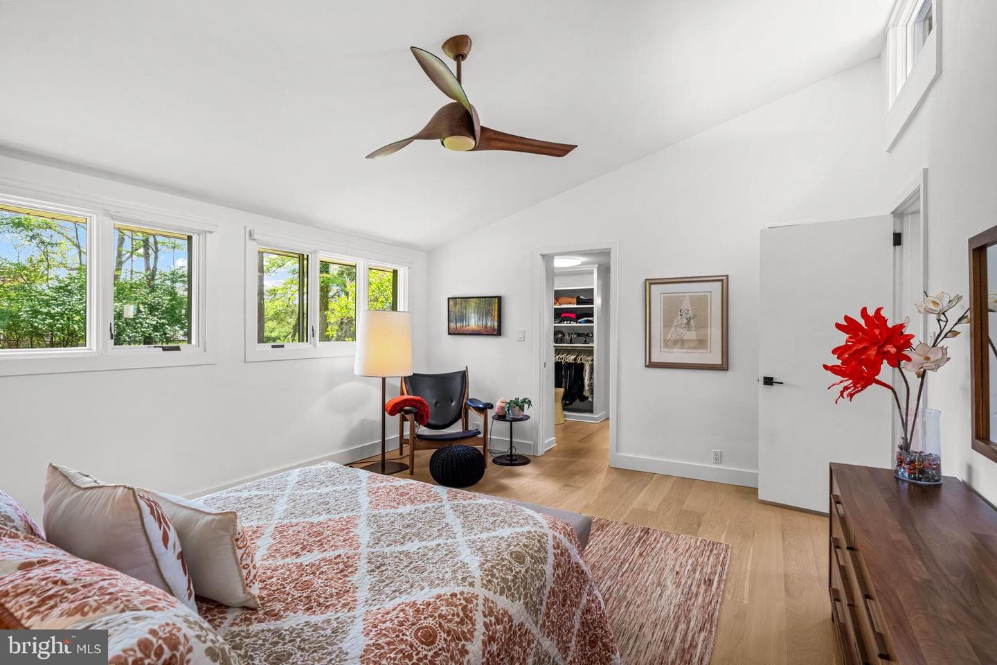 420 Cathcart Road photo 21