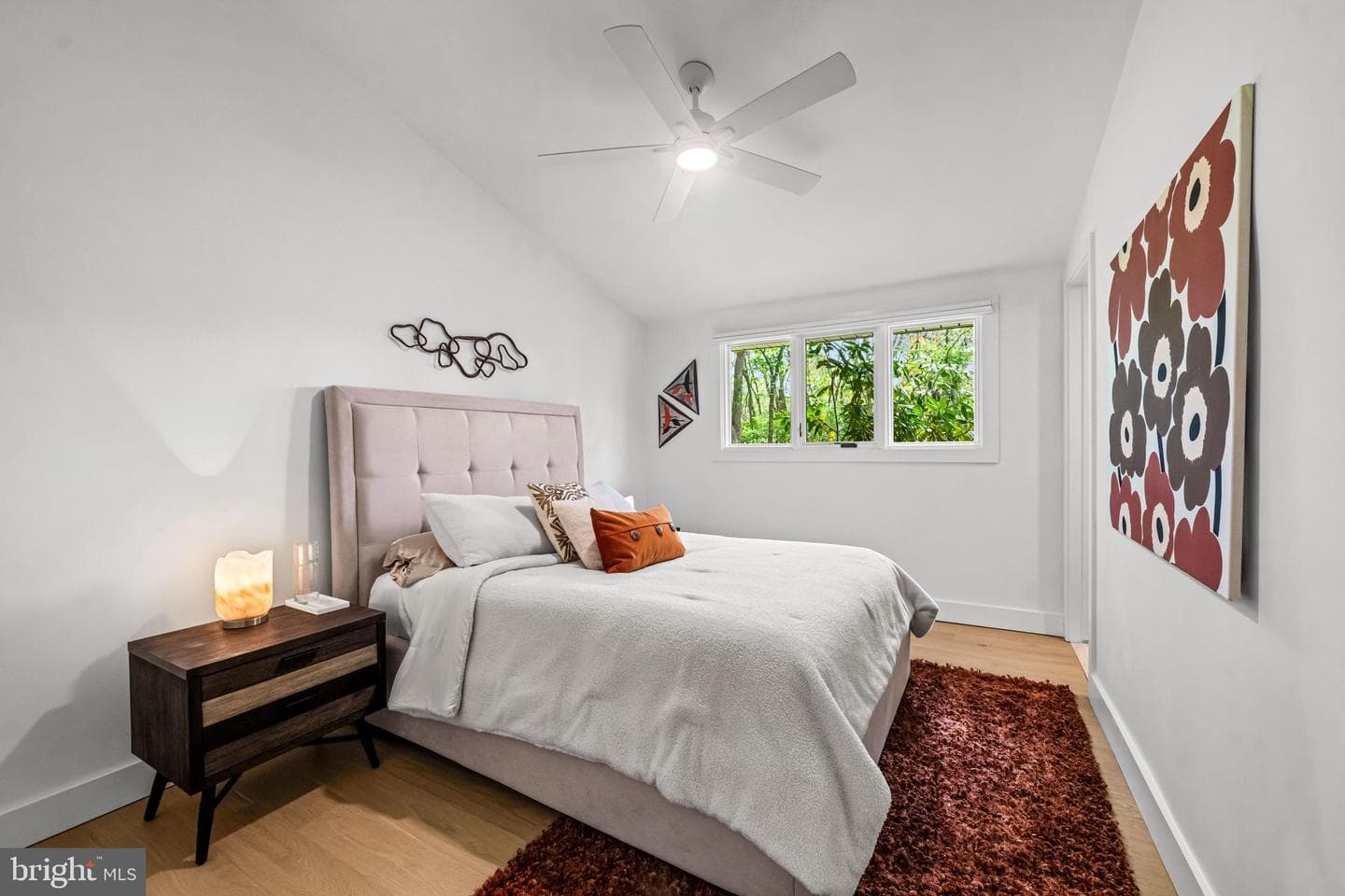 420 Cathcart Road photo 30