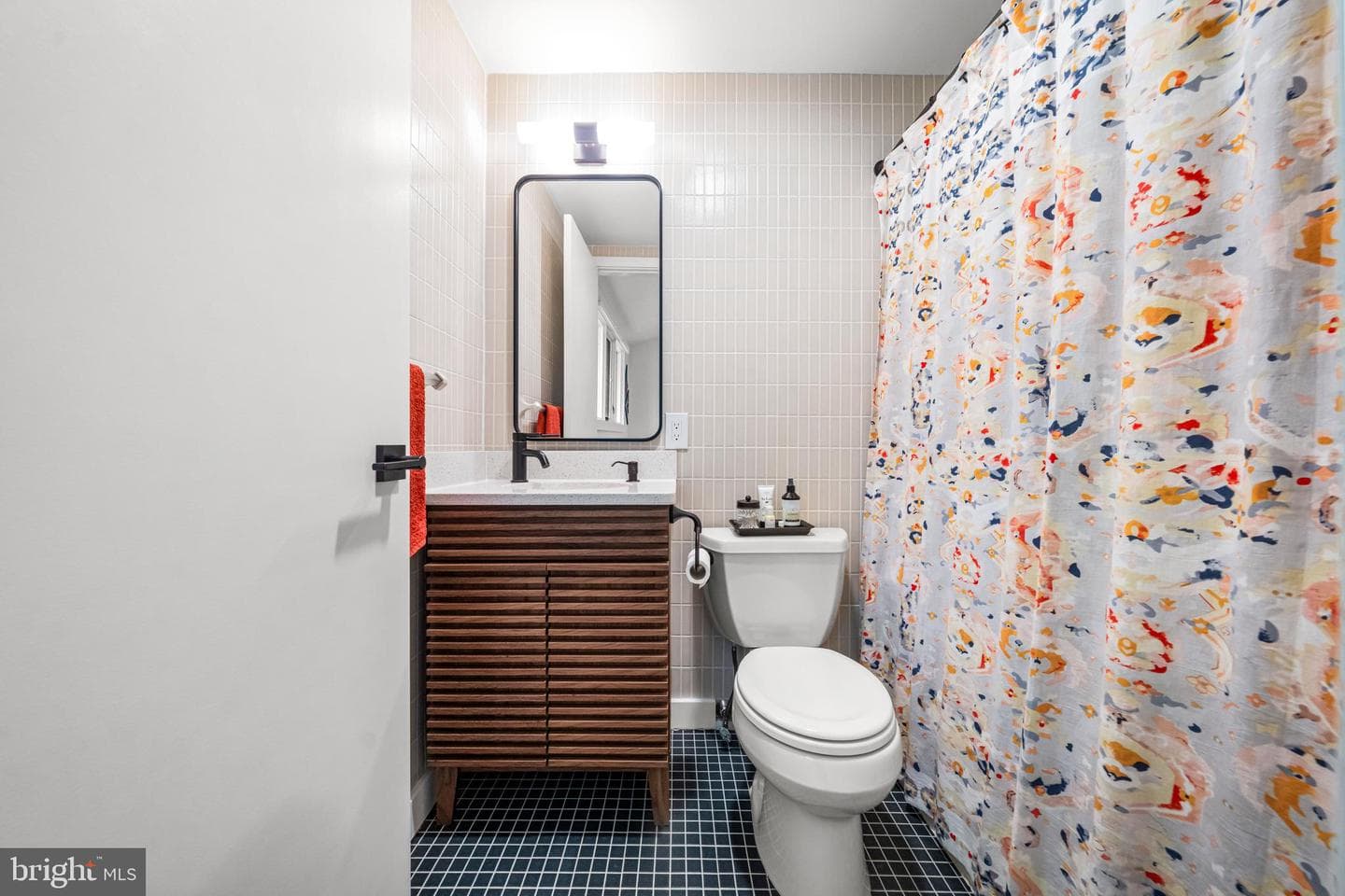 420 Cathcart Road photo 31