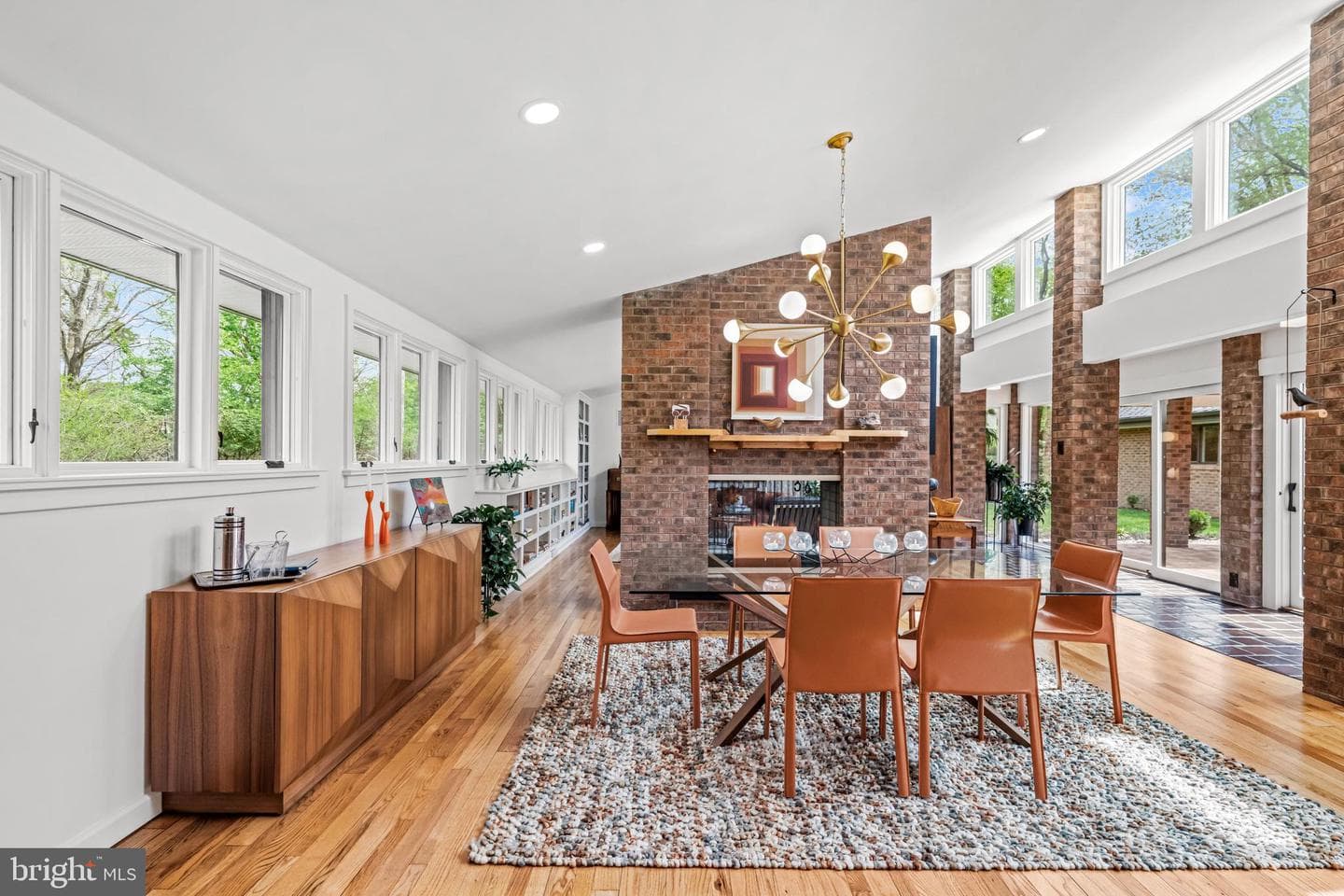 420 Cathcart Road photo 8