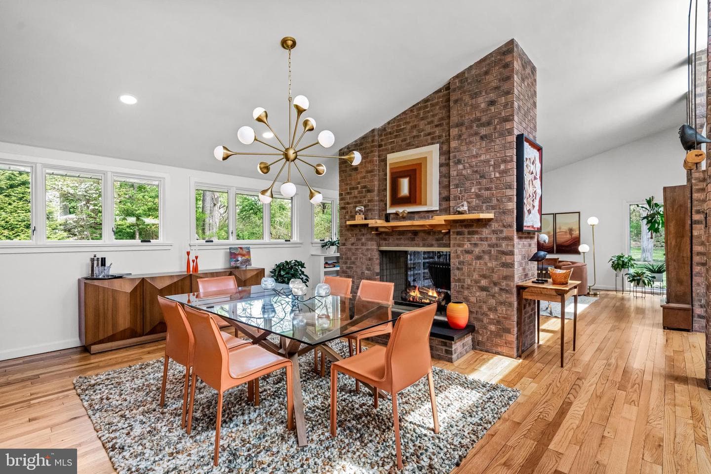 420 Cathcart Road photo 9