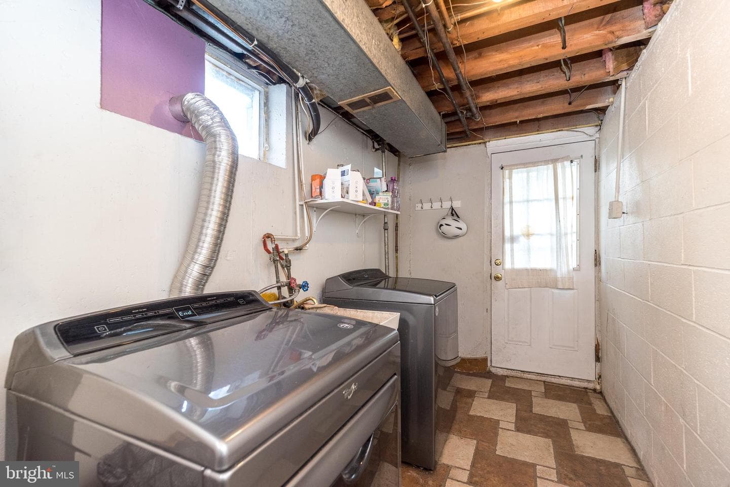 608 Natalie Lane photo 27