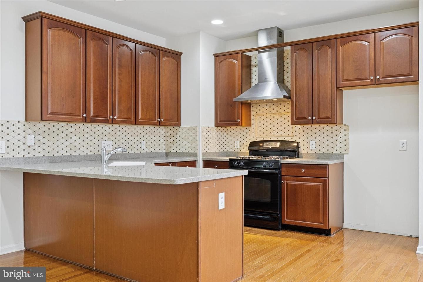 252 Hudson Drive photo 18