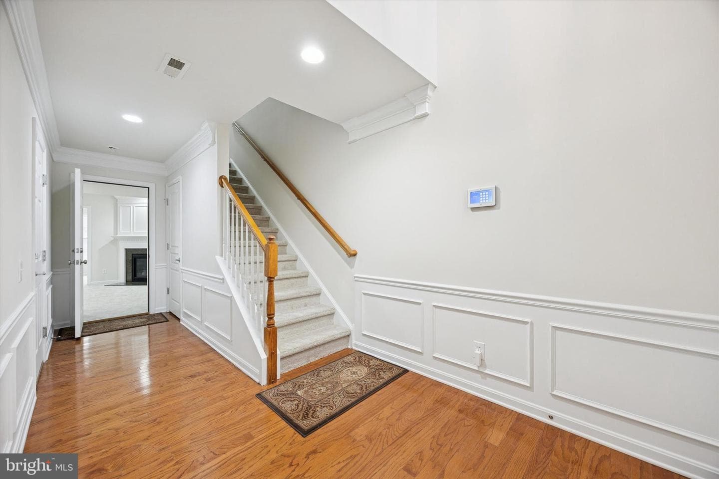 252 Hudson Drive photo 2