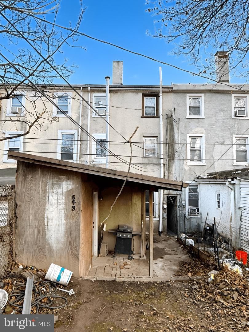 543 Corson Street photo 10
