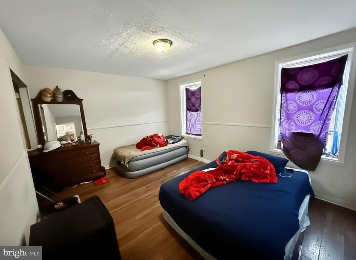 543 Corson Street photo 6