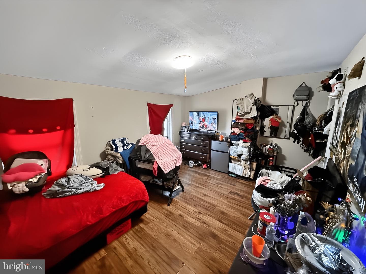 543 Corson Street photo 7