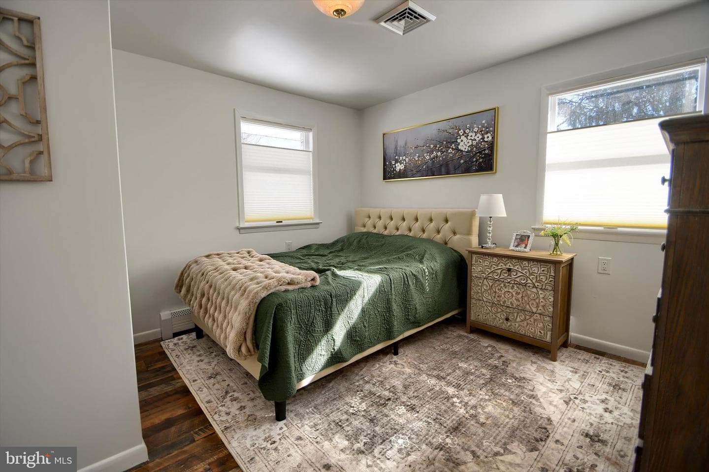 1001 Lakeview Terrace photo 19