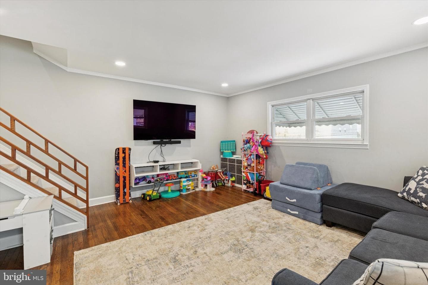 1707 Calamia Drive photo 2