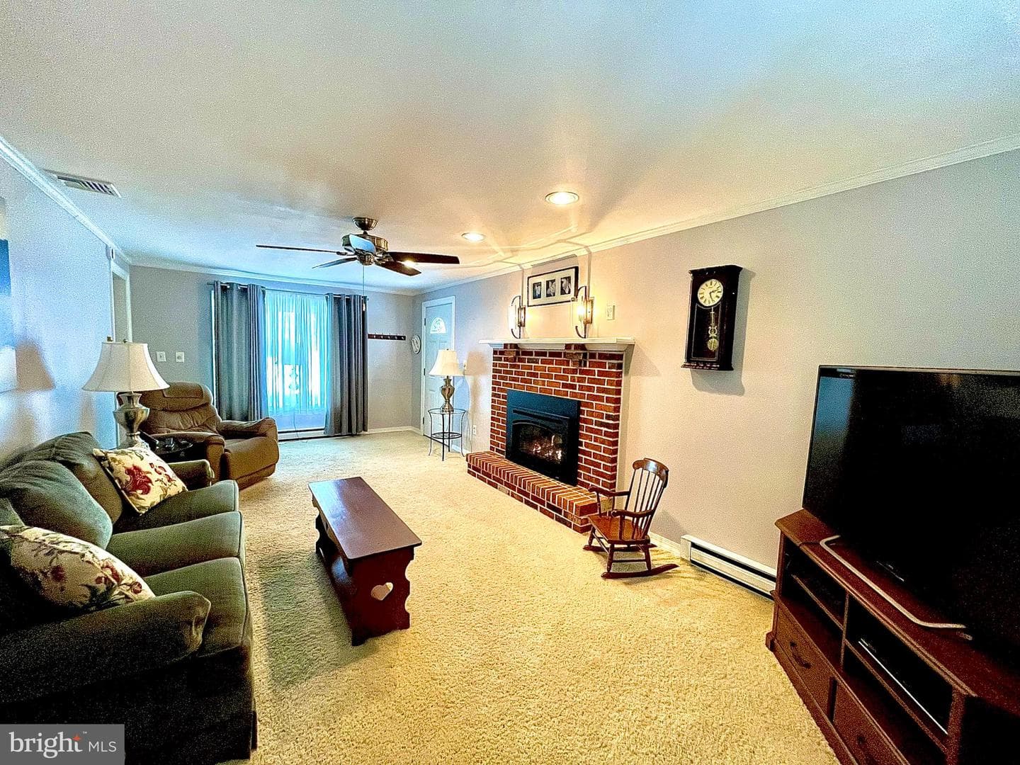 1907 Juniata Road photo 6