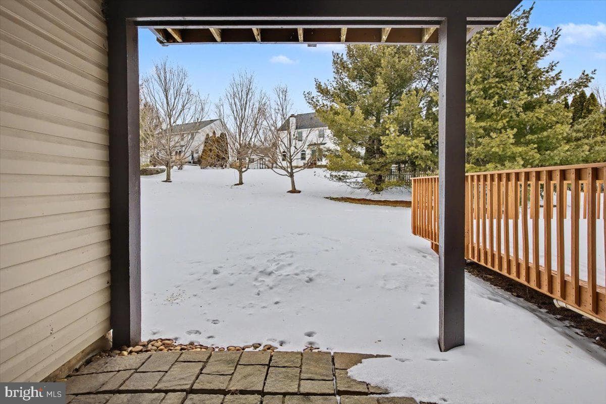 122 Hunt Club Drive photo 29