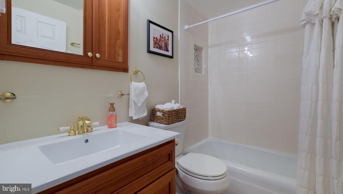 138 Woodland Drive photo 33