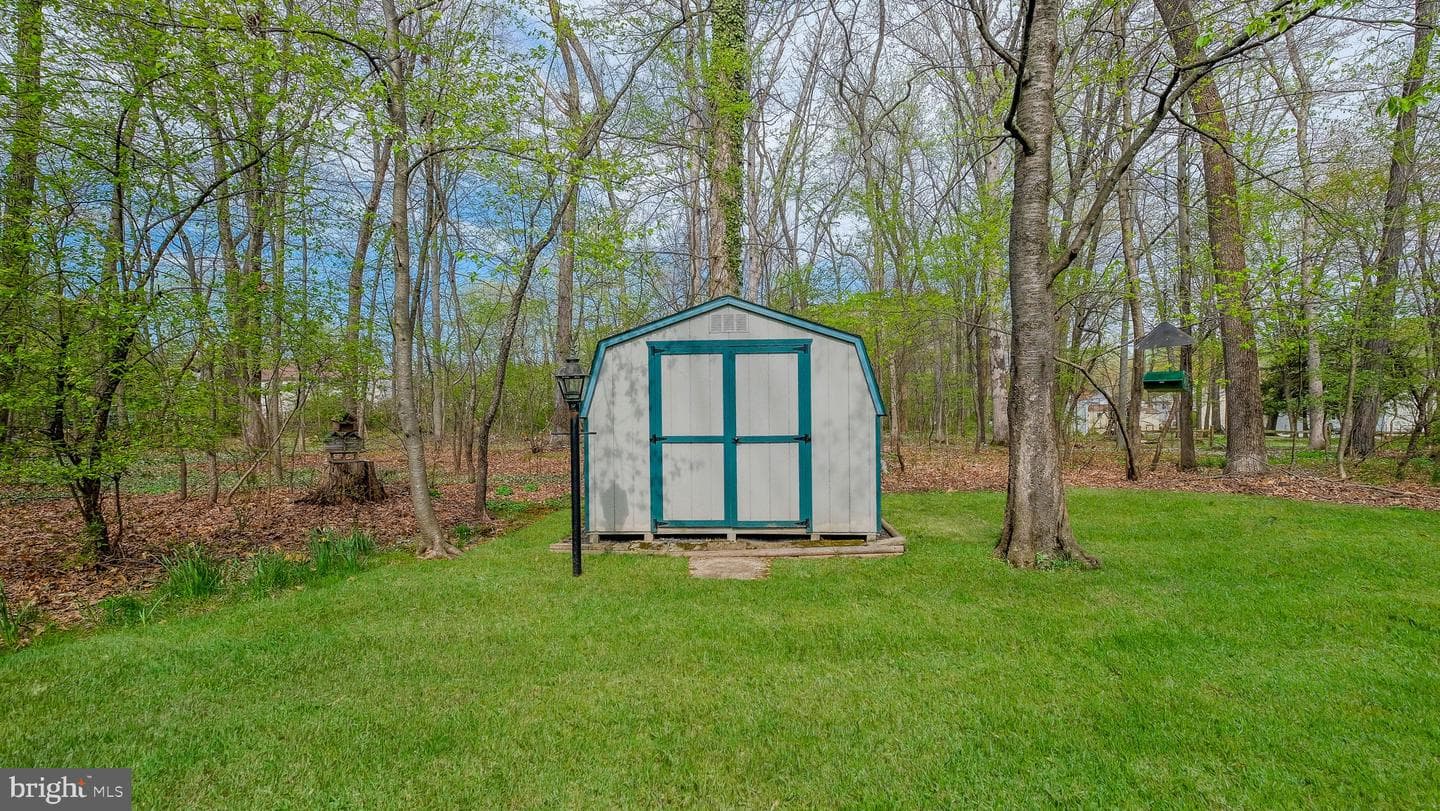 138 Woodland Drive photo 43