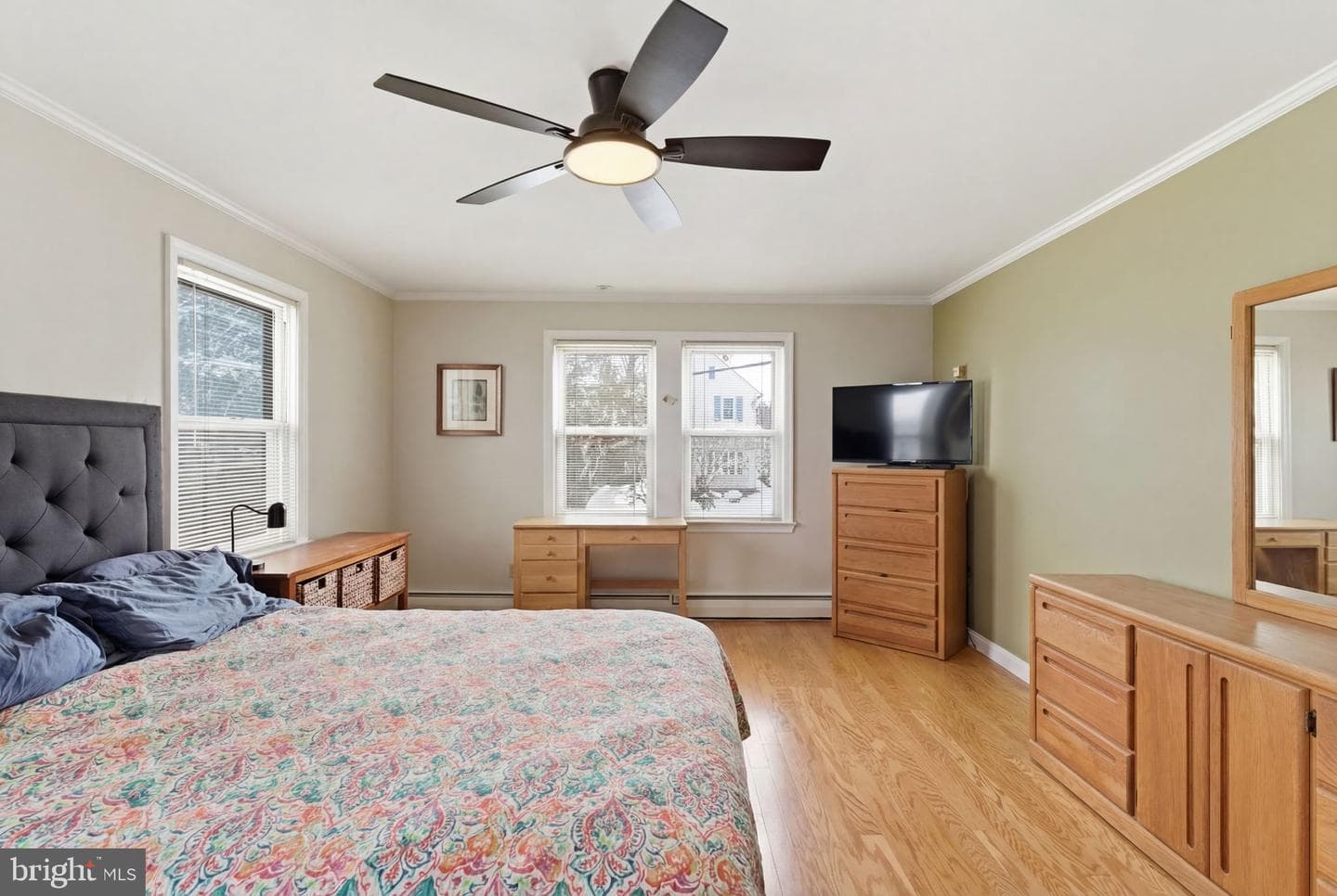 358 Oak Road photo 25