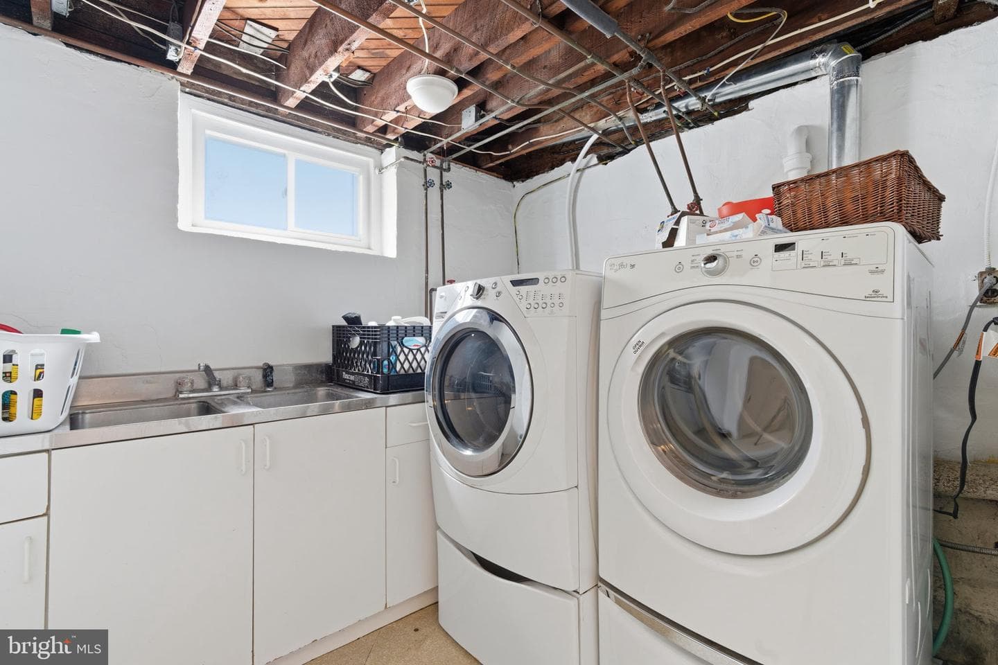 358 Oak Road photo 38