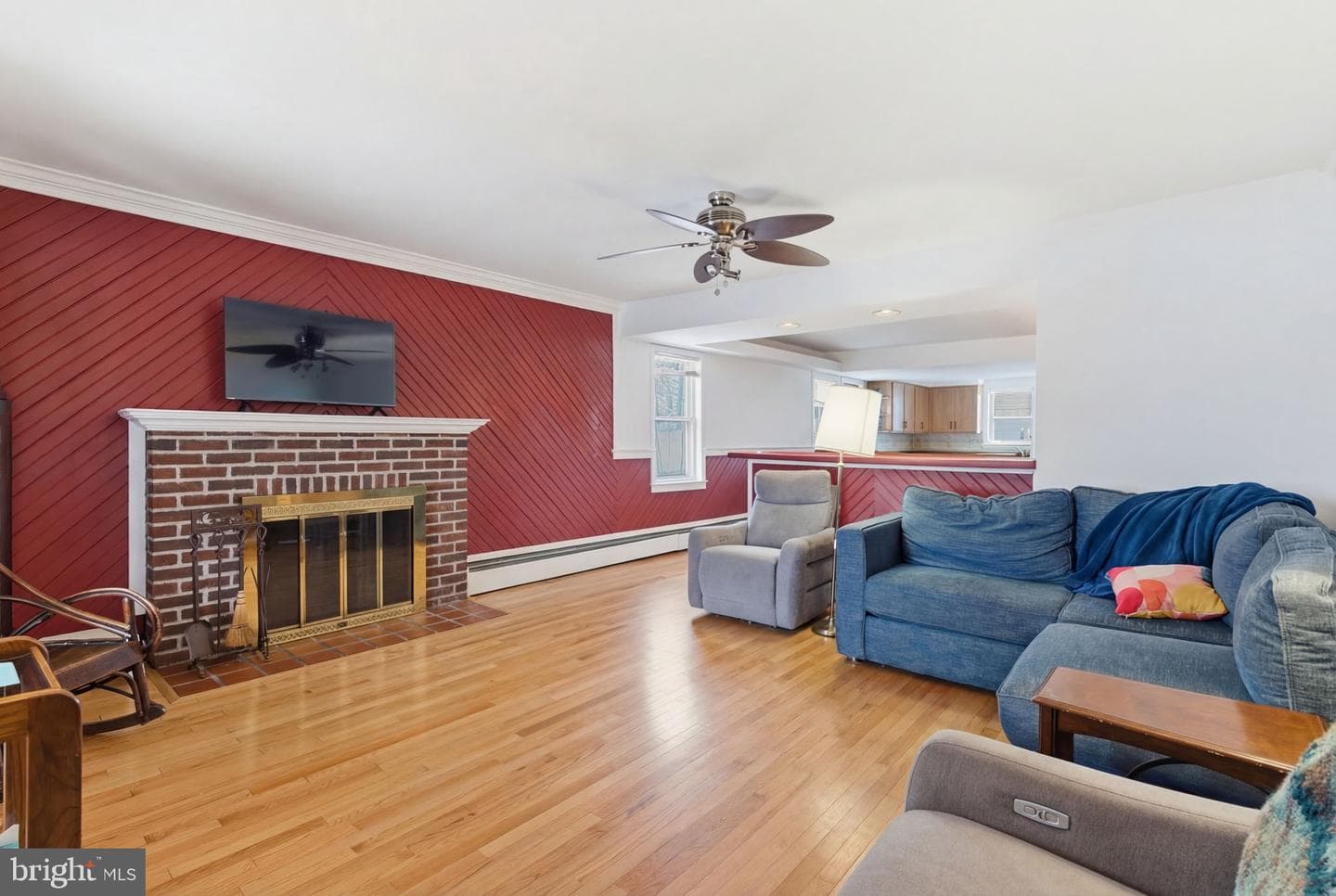 358 Oak Road photo 7
