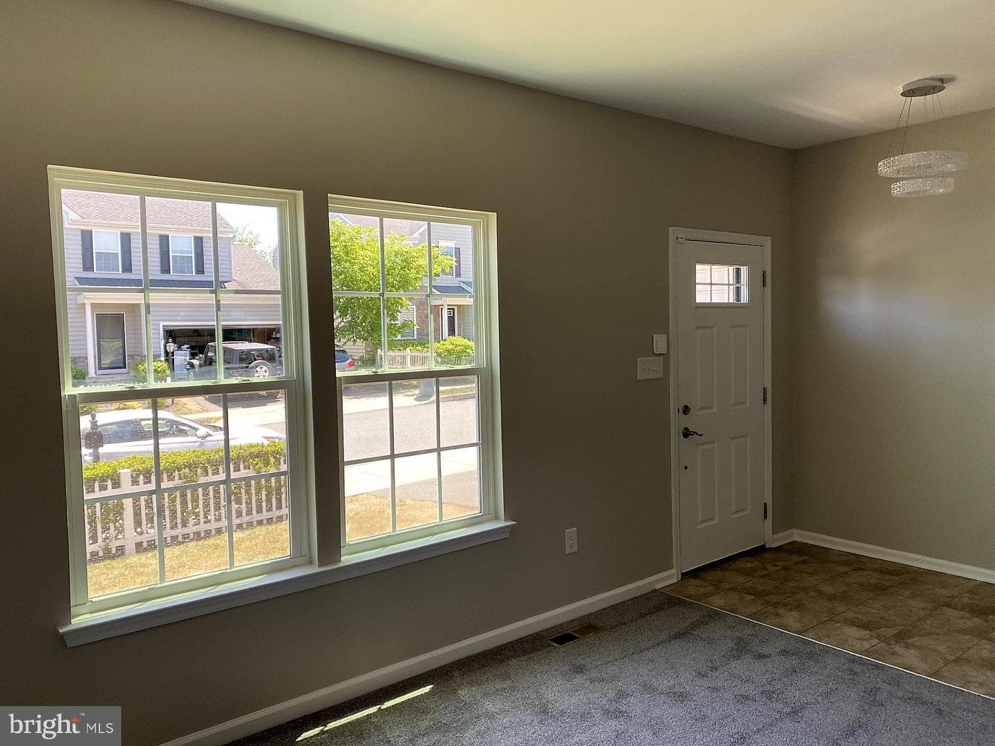 122 Garrett Lane photo 8