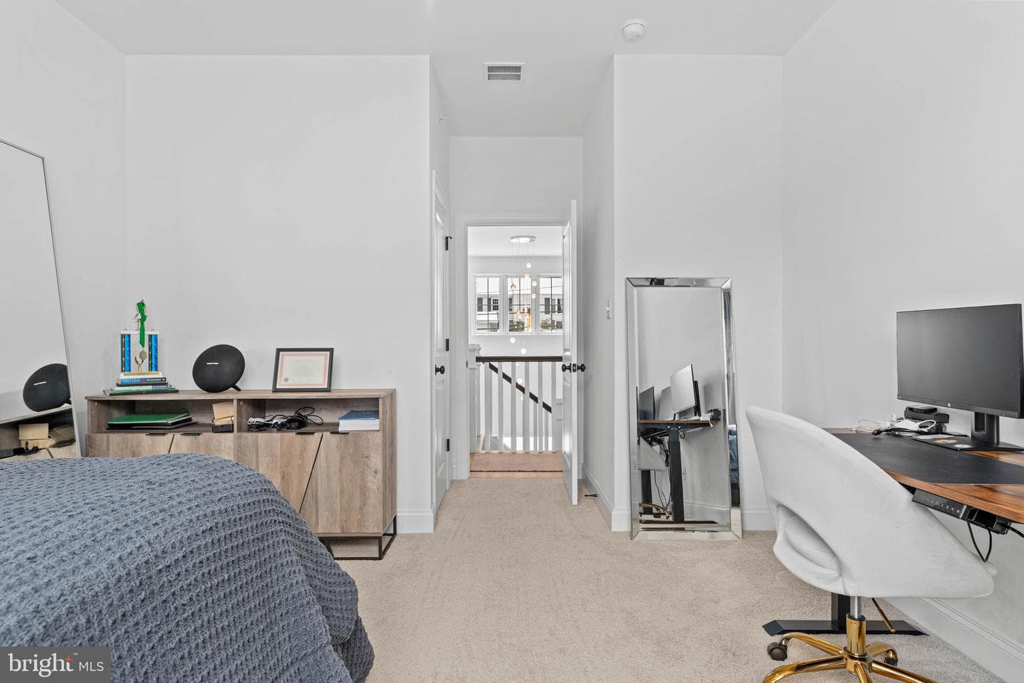 230 Arden Road photo 37
