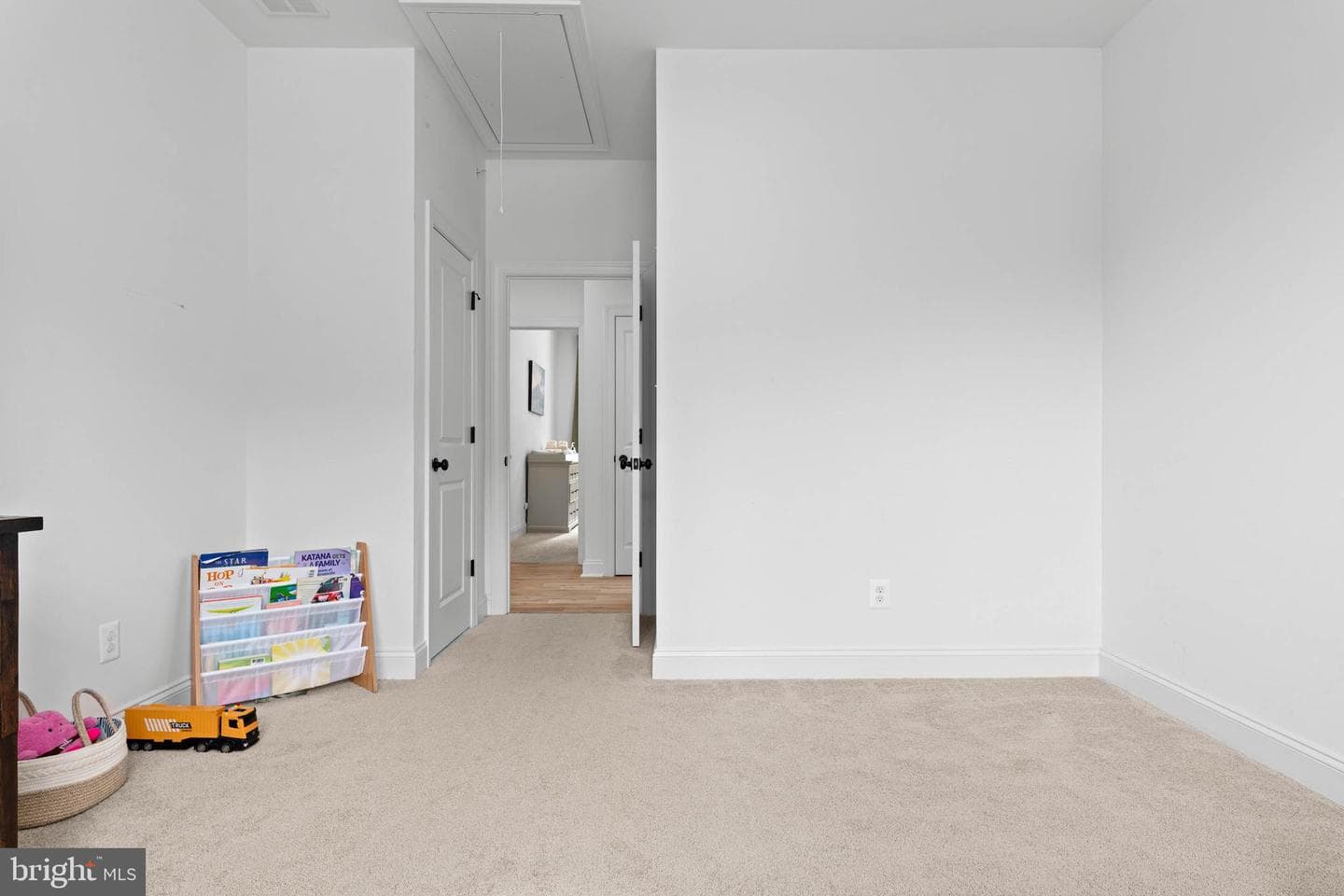 230 Arden Road photo 38