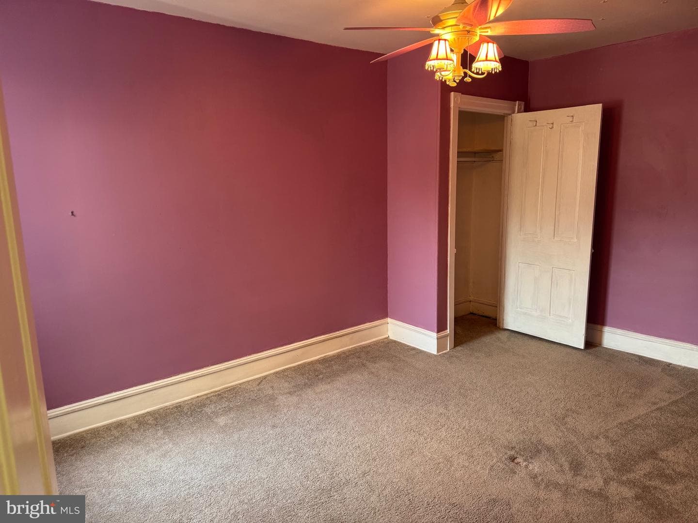 52 Hillside Avenue photo 24