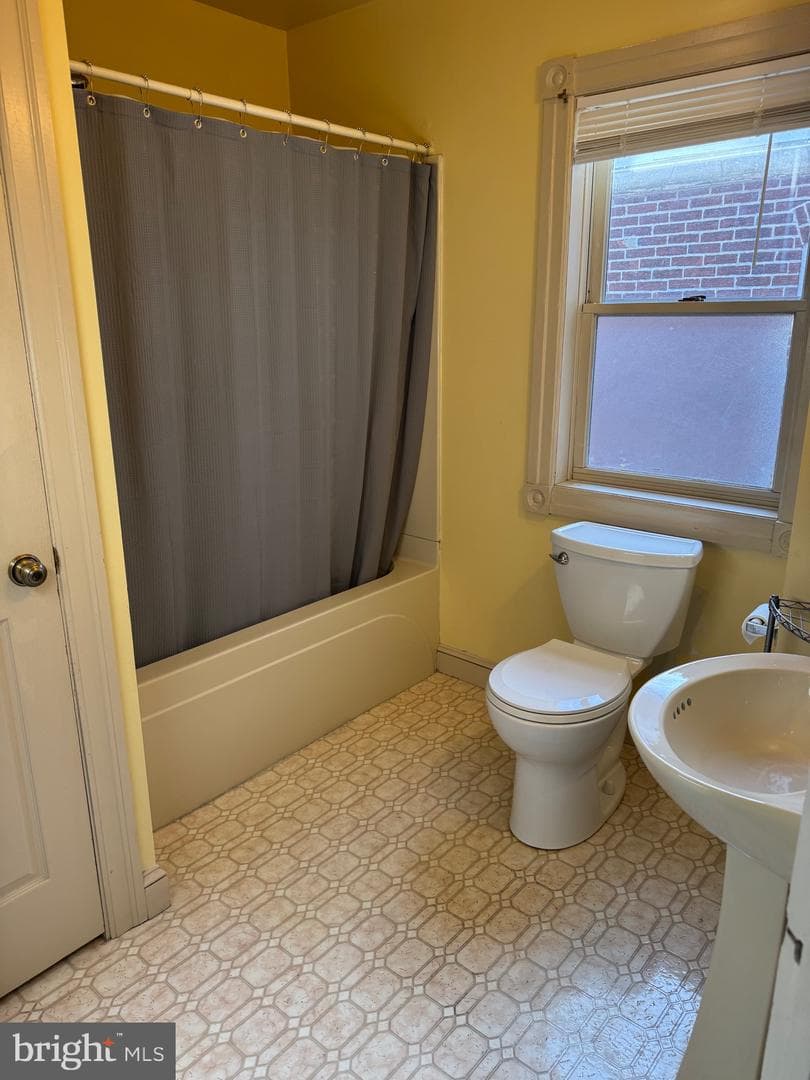52 Hillside Avenue photo 28