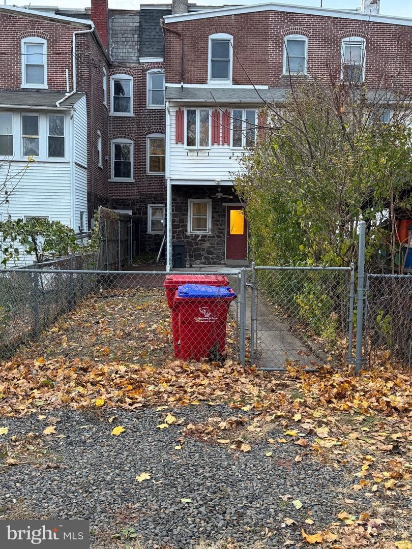 52 Hillside Avenue photo 47