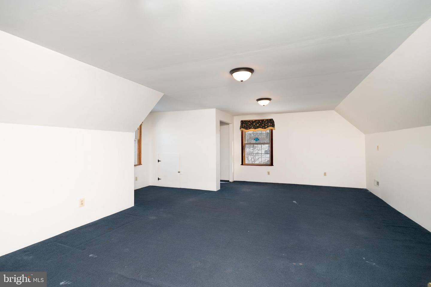 655 S 4th Avenue photo 33