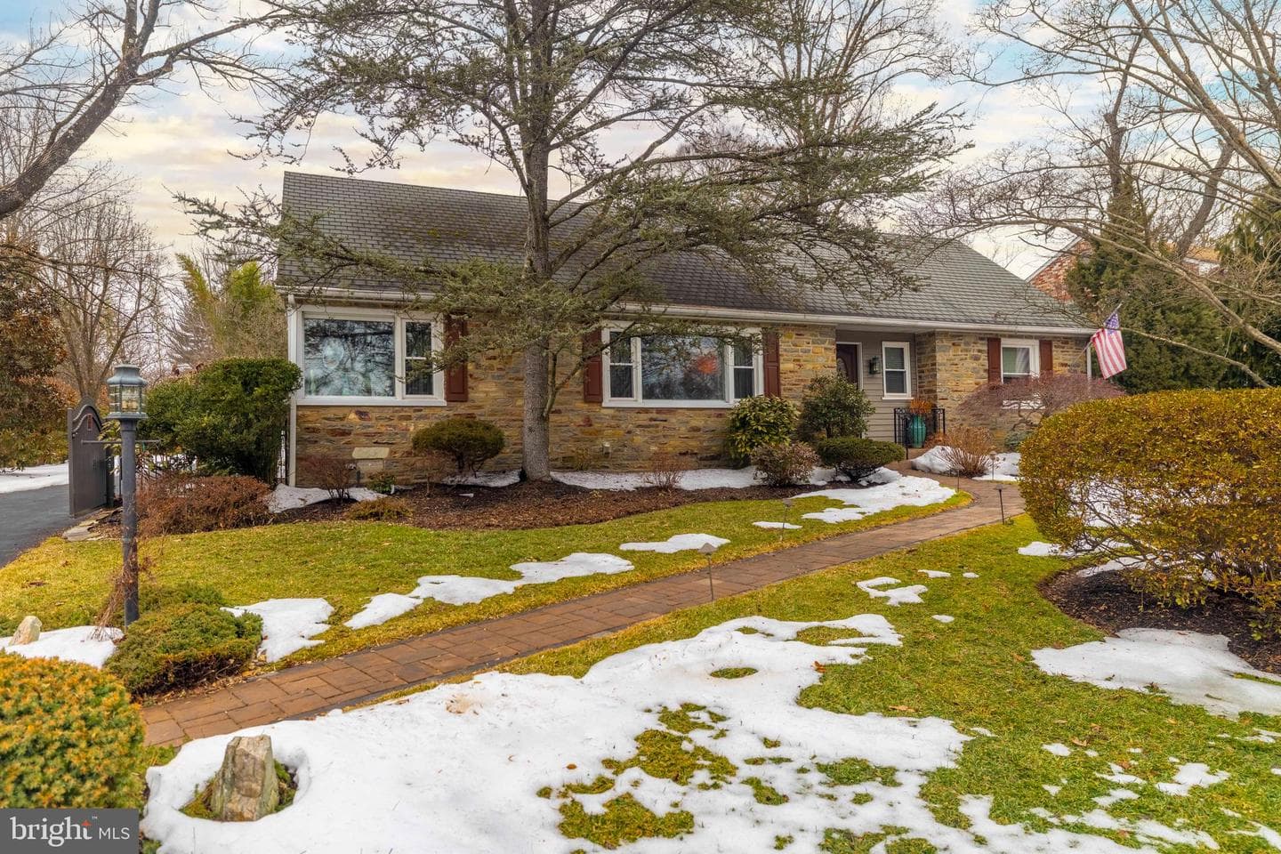 412 Rices Mill Road photo 2