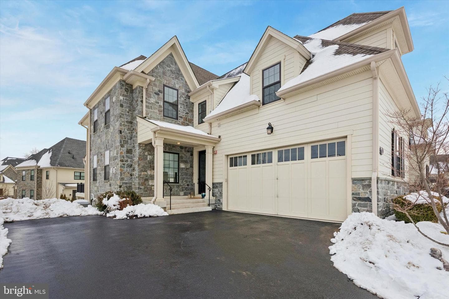 400 Morris Court photo 1