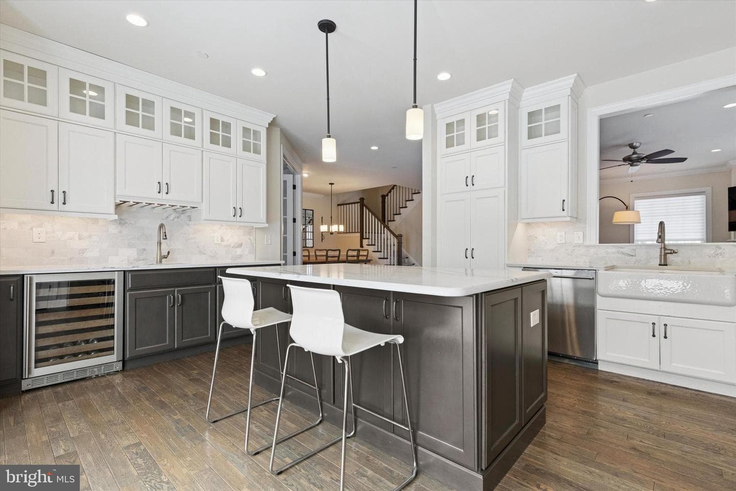 400 Morris Court photo 11