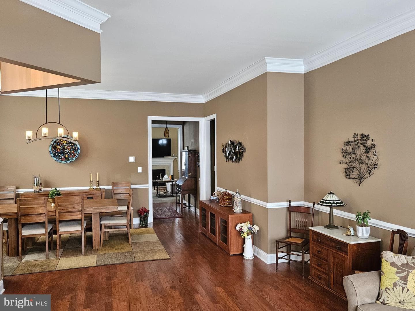 458 Peters Way photo 7