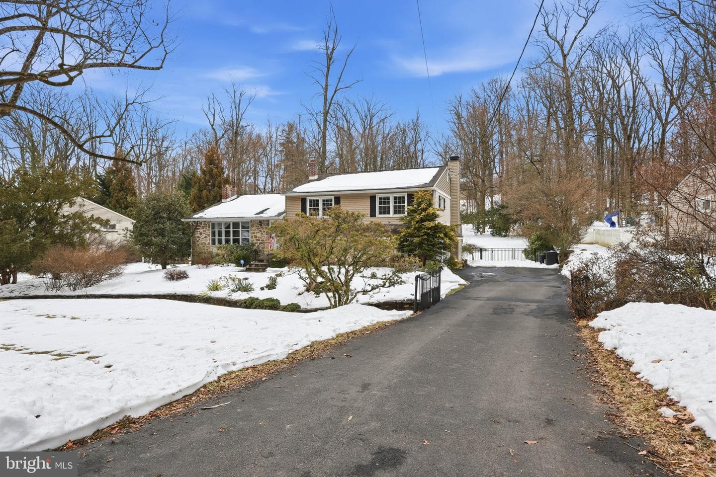 2325 Willow Brook Drive photo 27