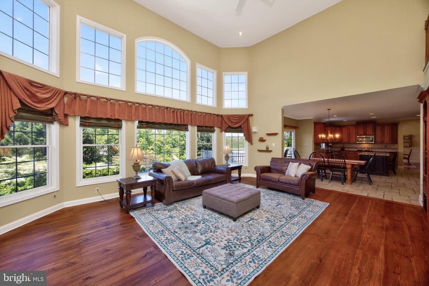 552 Longfellow Lane photo 20