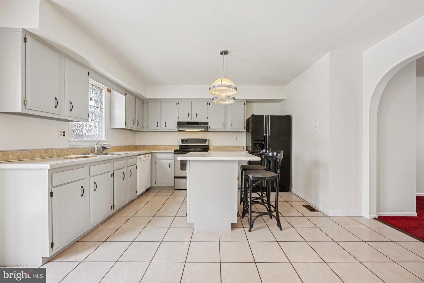 402 Jean Drive photo 4