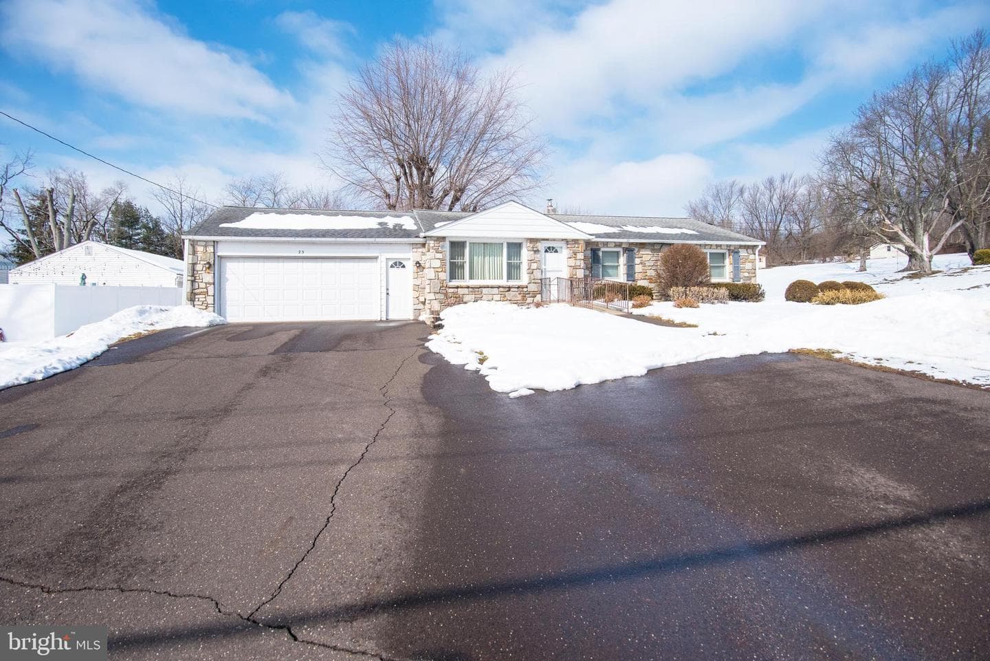 25 E Township Line Road photo 2