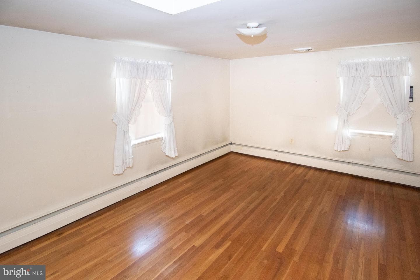 25 E Township Line Road photo 8