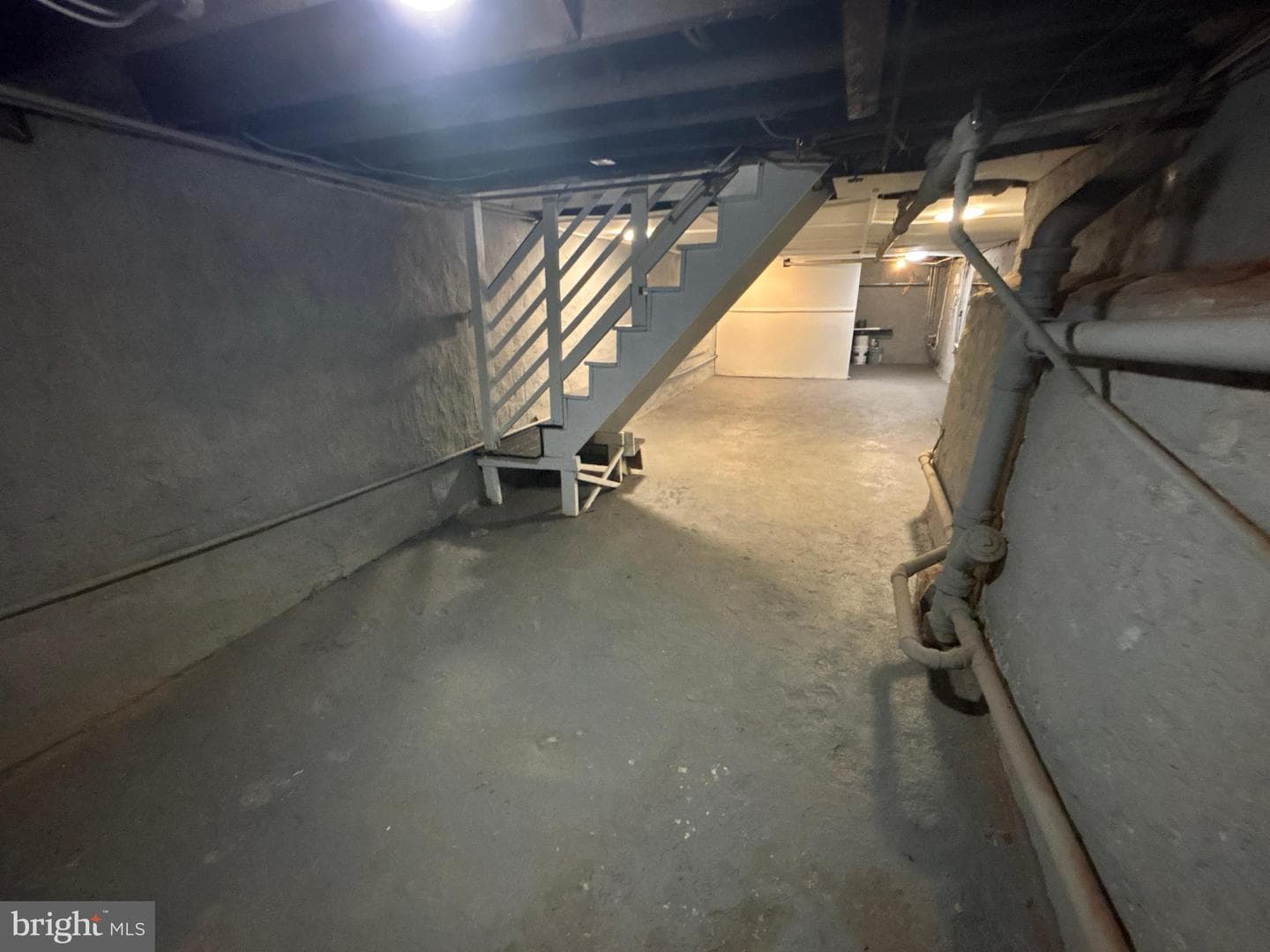 203 Chain Street photo 42