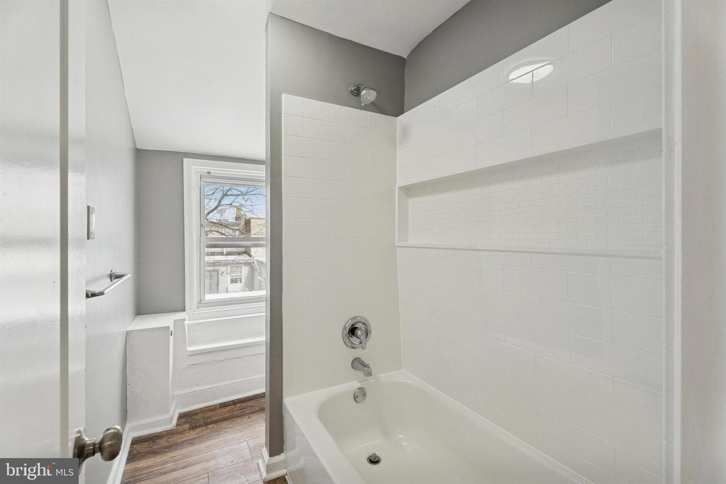 103 W 3rd Street photo 14