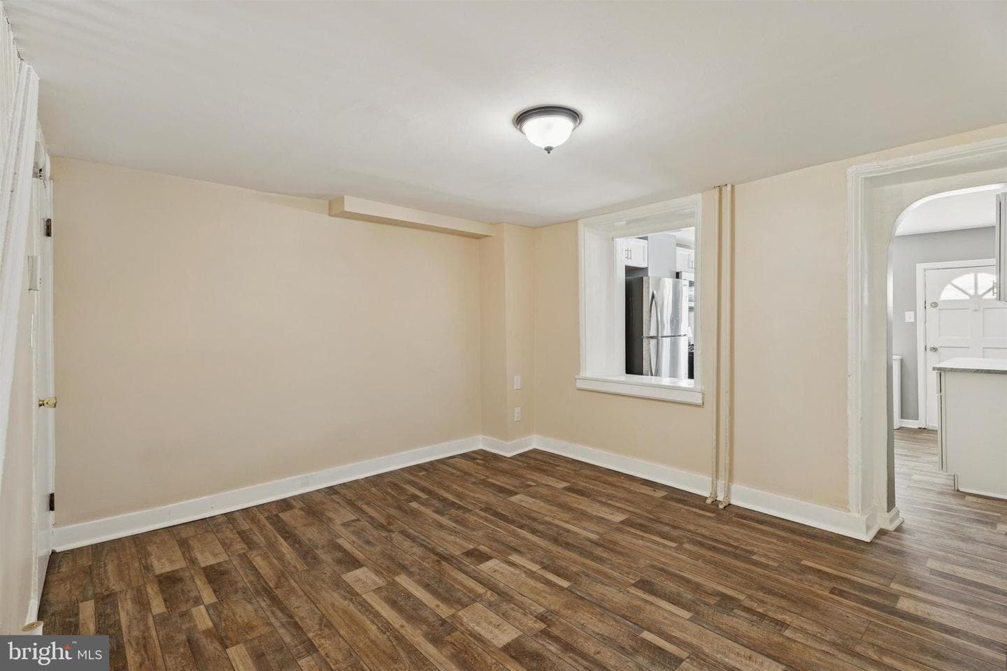103 W 3rd Street photo 5