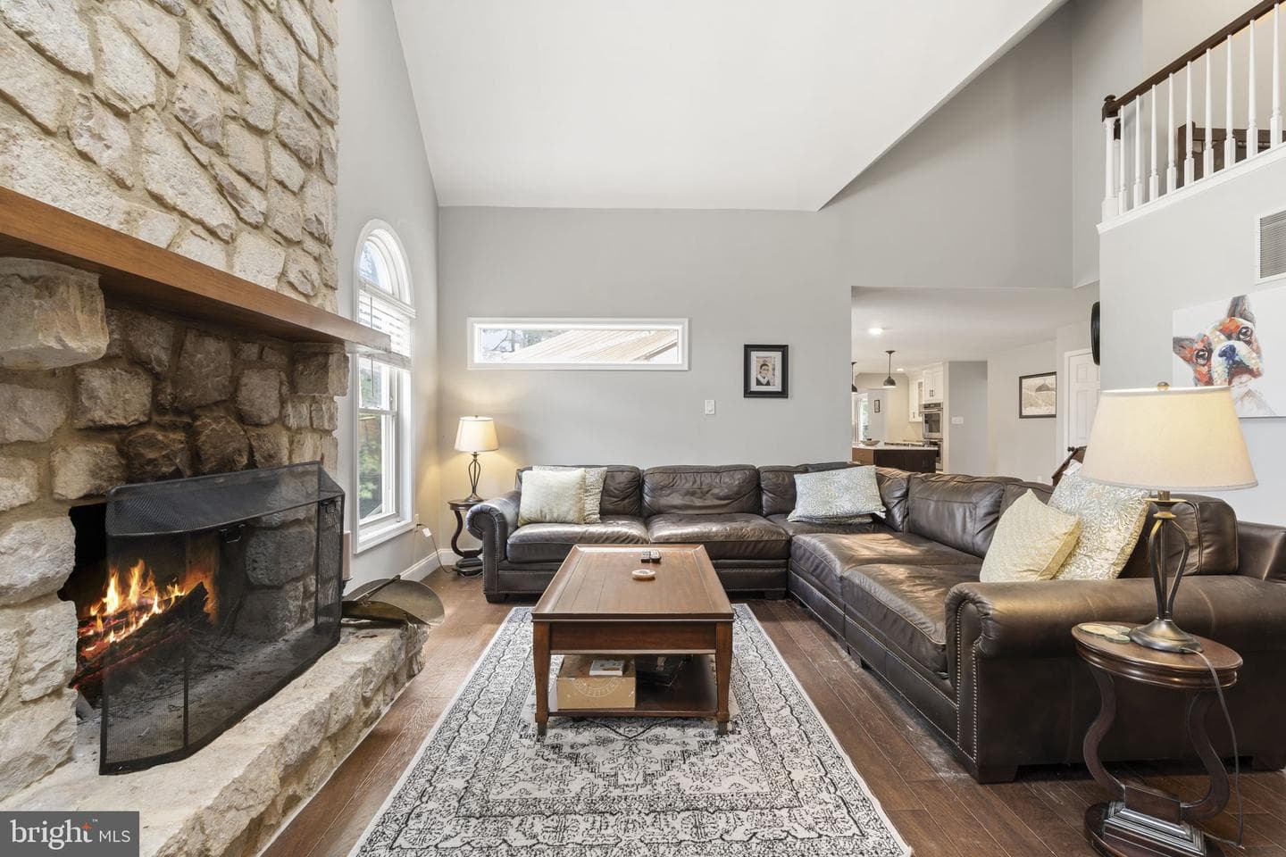 220 Richard Way photo 26