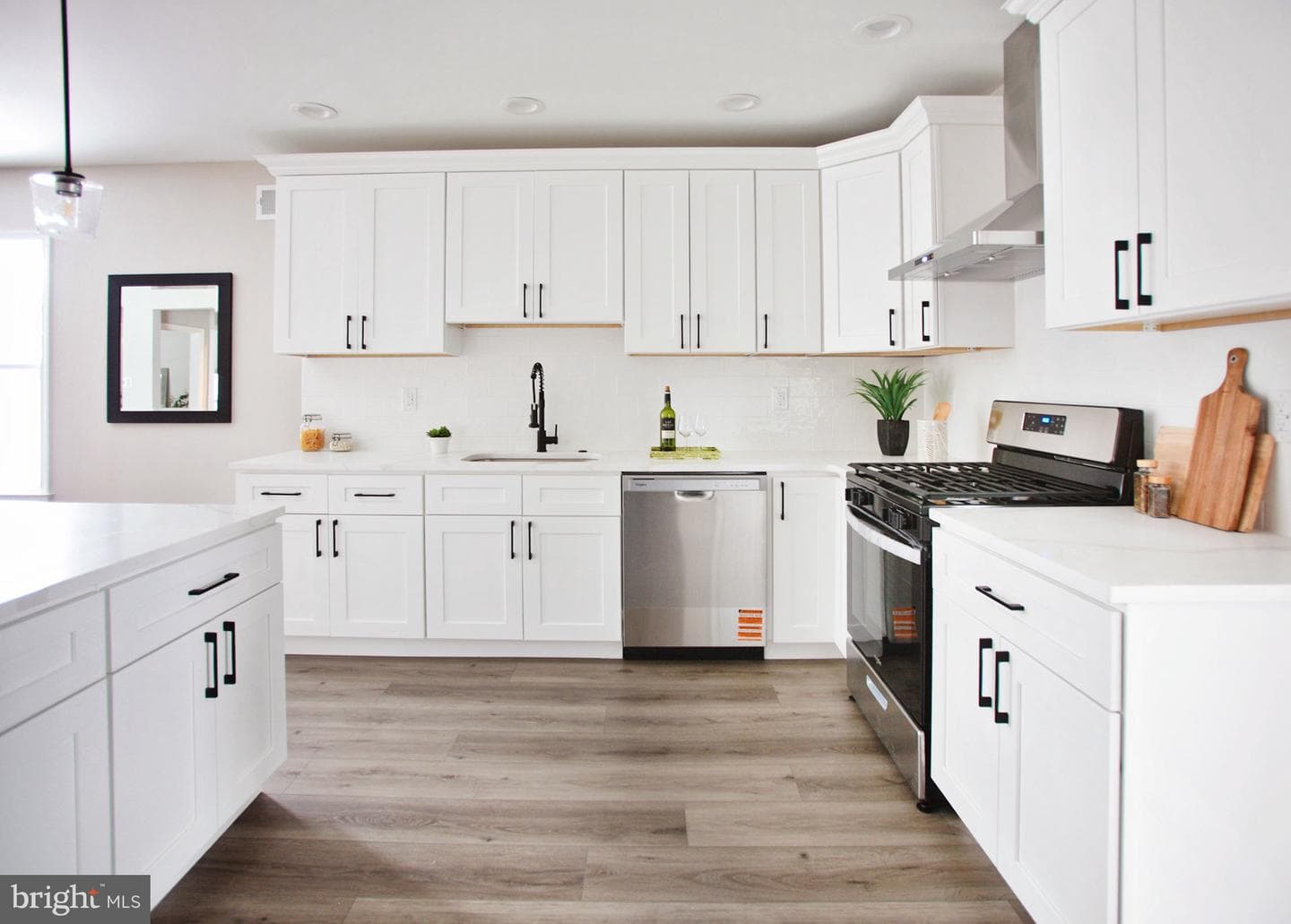 229 Warren Street photo 10