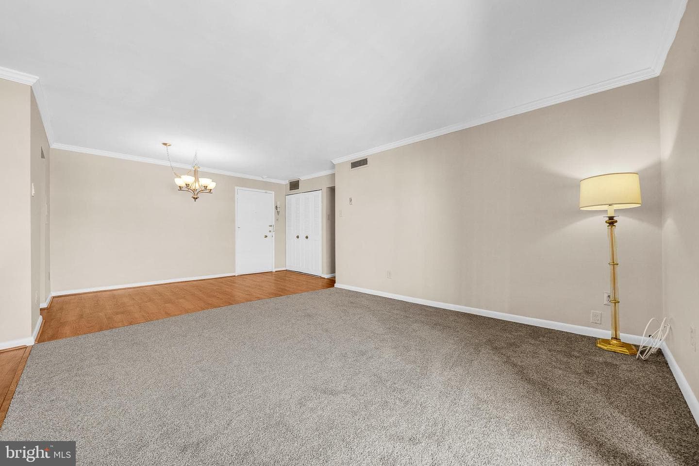 1570 The Fairway #411 E photo 19