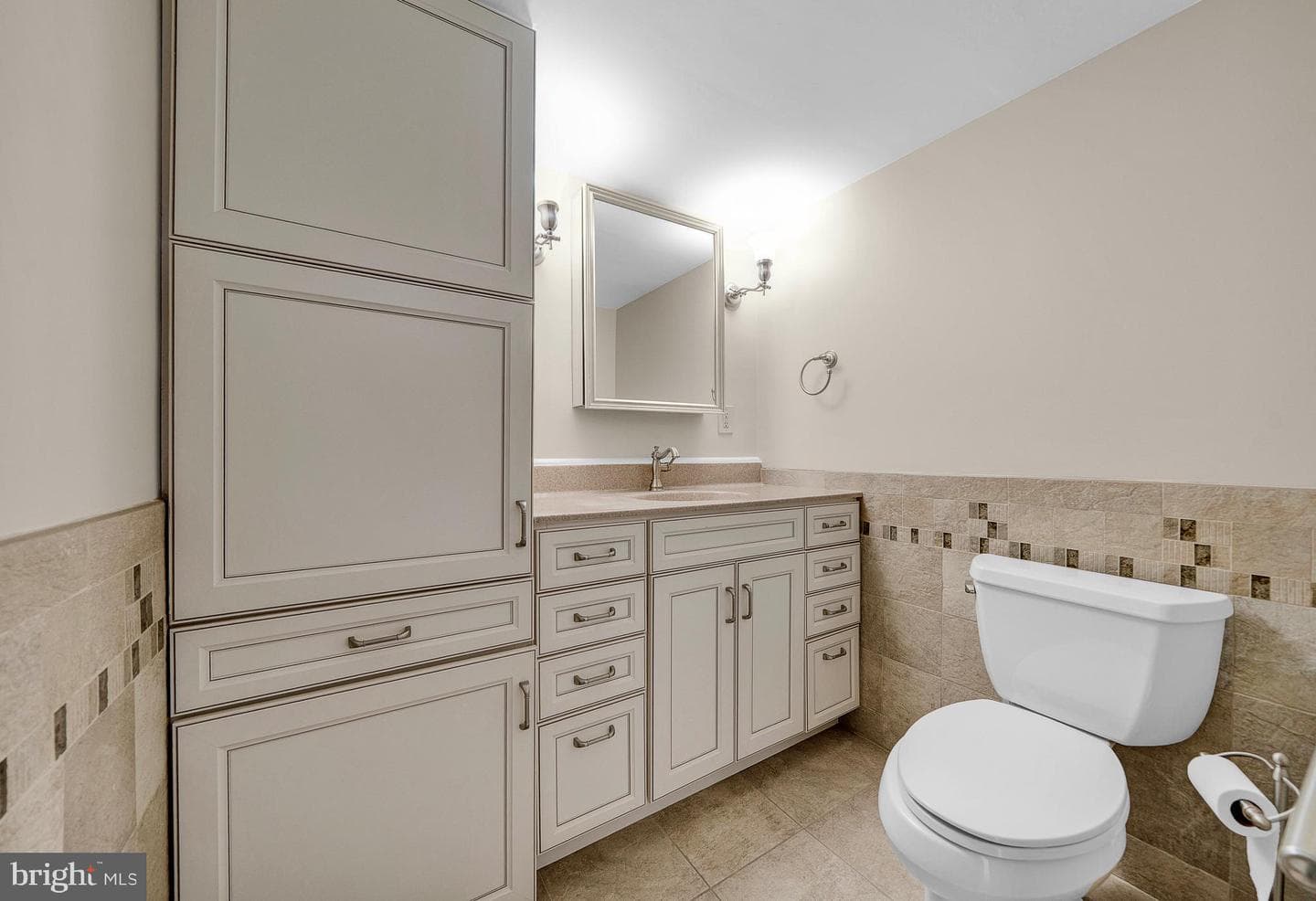 1570 The Fairway #411 E photo 34
