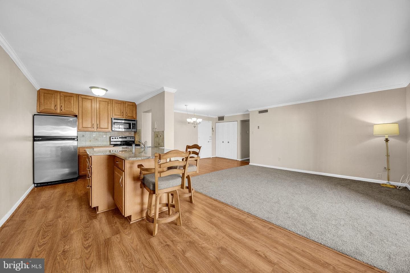 1570 The Fairway #411 E photo 7