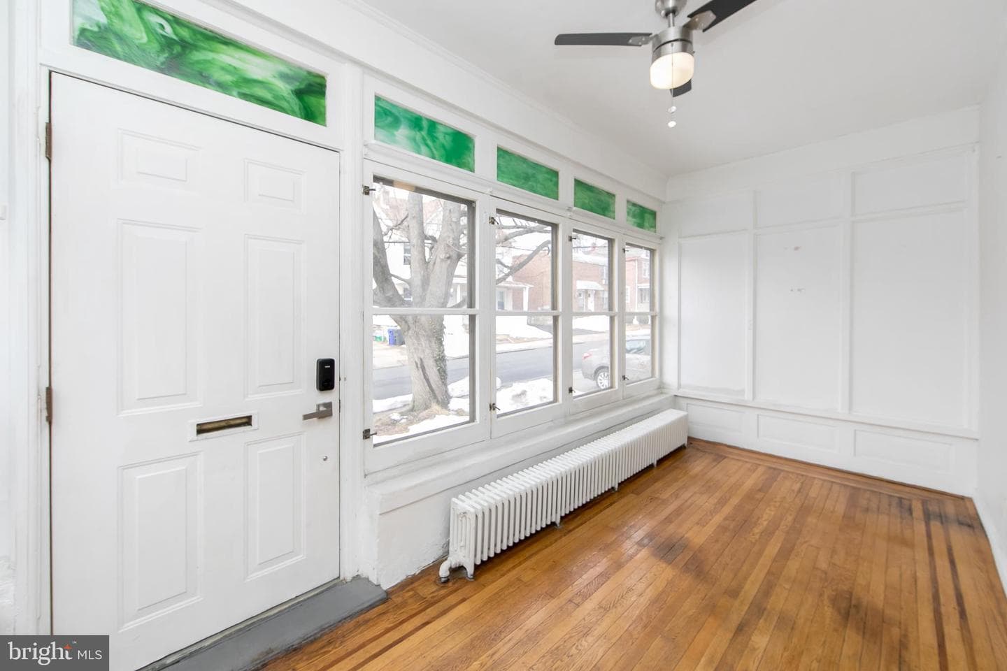 515 Ryers Avenue photo 4