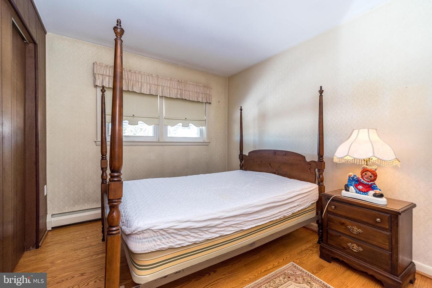 908 G Avenue photo 18