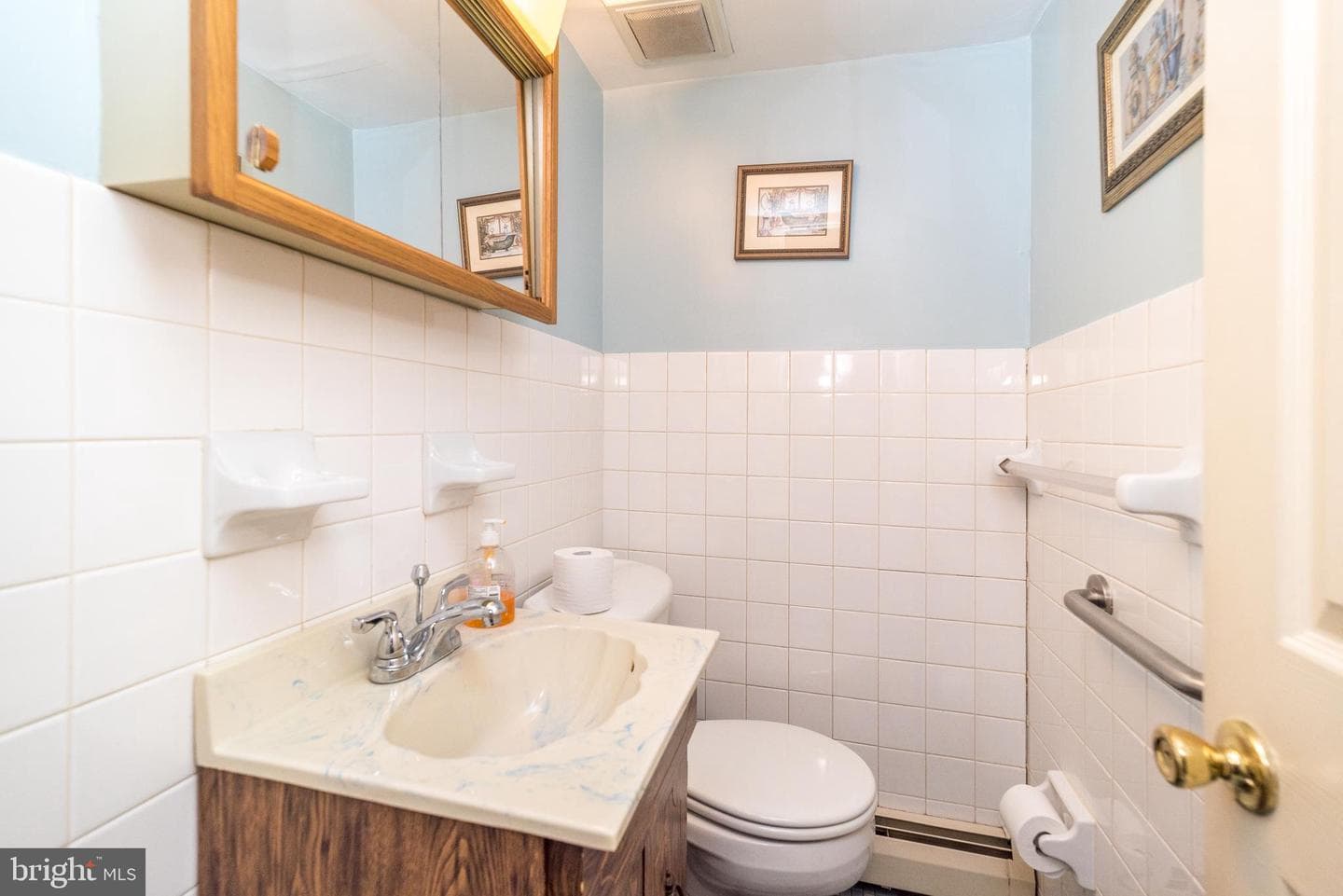 908 G Avenue photo 21