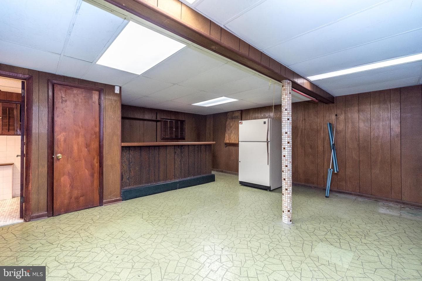 908 G Avenue photo 30