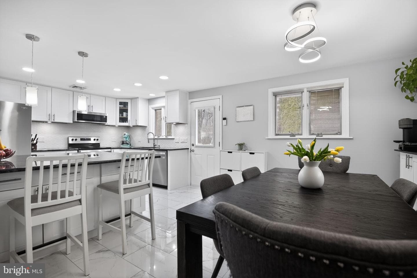 211 Spring Mount Road photo 8